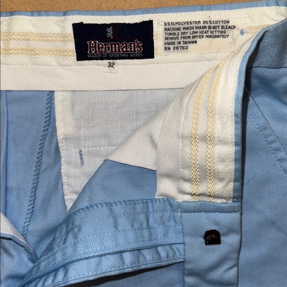 Vintage 70’s Herman’s World of Sports Men’s 32 Light Blue Casual Shorts - Picture 2 of 4
